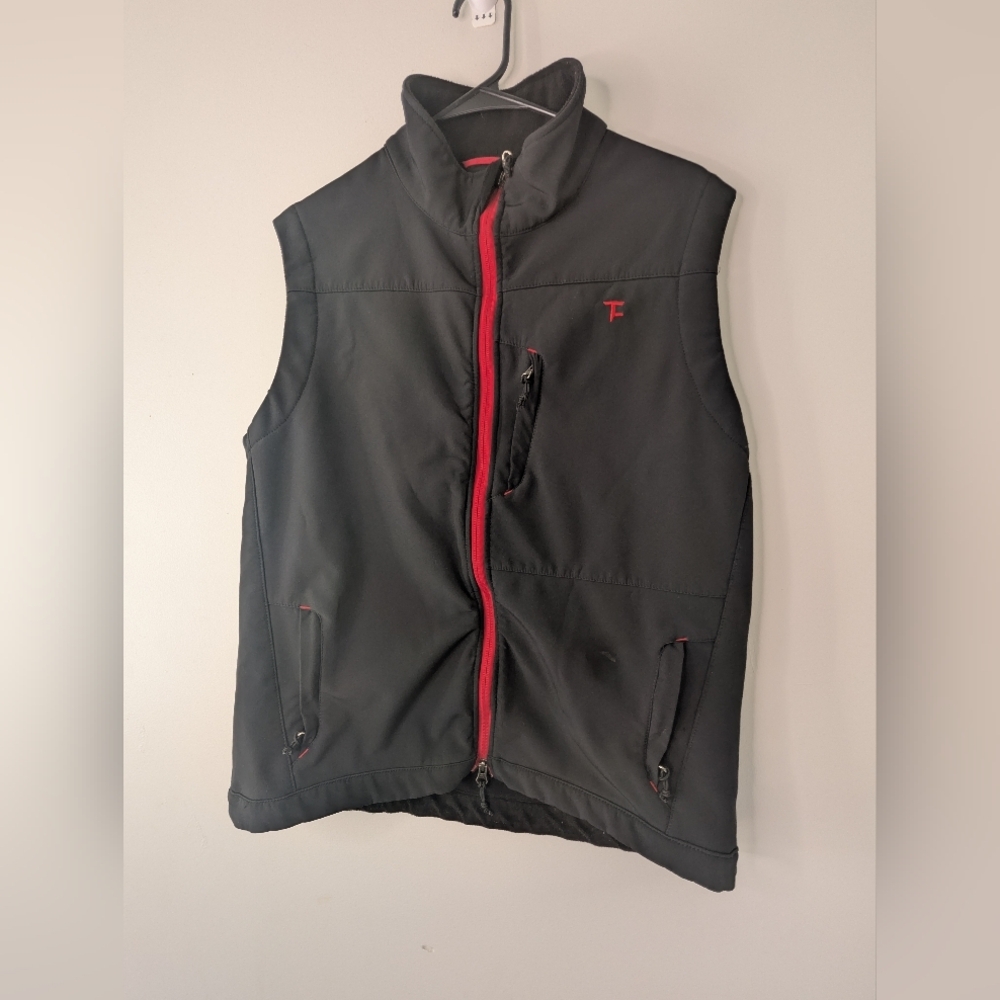 Hammer down panhandle Men's Black Vest with Red Accents medium